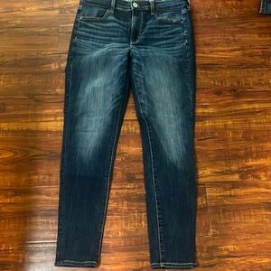 NWOT Women’s American Eagle jeans